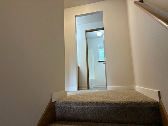 Primary Photo - 12115-12117 BG Sutton Place
