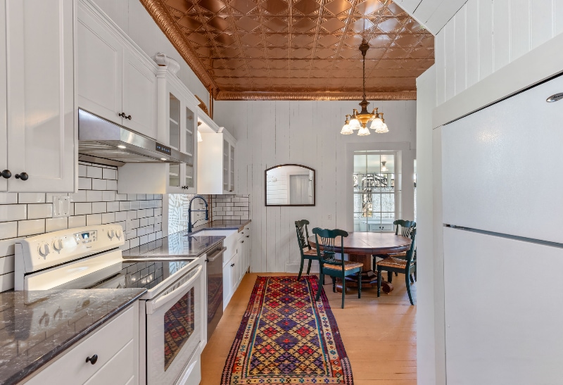 Building Photo - 1104 Madison St