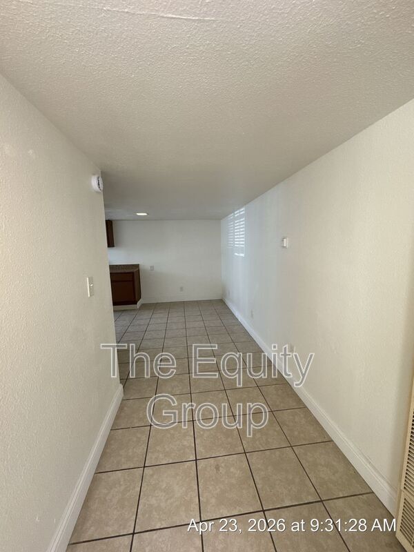 Building Photo - 32606 Rd 124