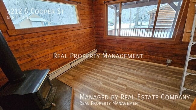 Building Photo - Secluded Ranch Style Remodeled Four Bedroo...