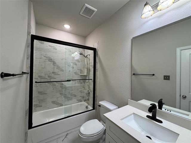 Building Photo - 545 Teton St