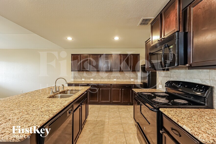 Building Photo - 7434 Galileo Line