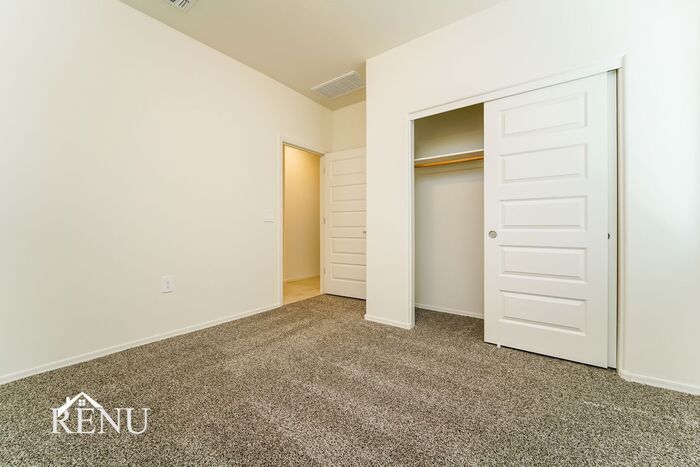 Building Photo - 9286 W Creosote Rain Dr