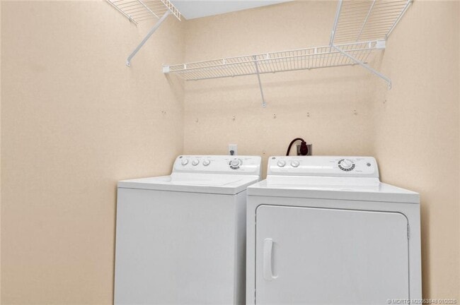 Building Photo - 3701 NW Willow Creek Dr