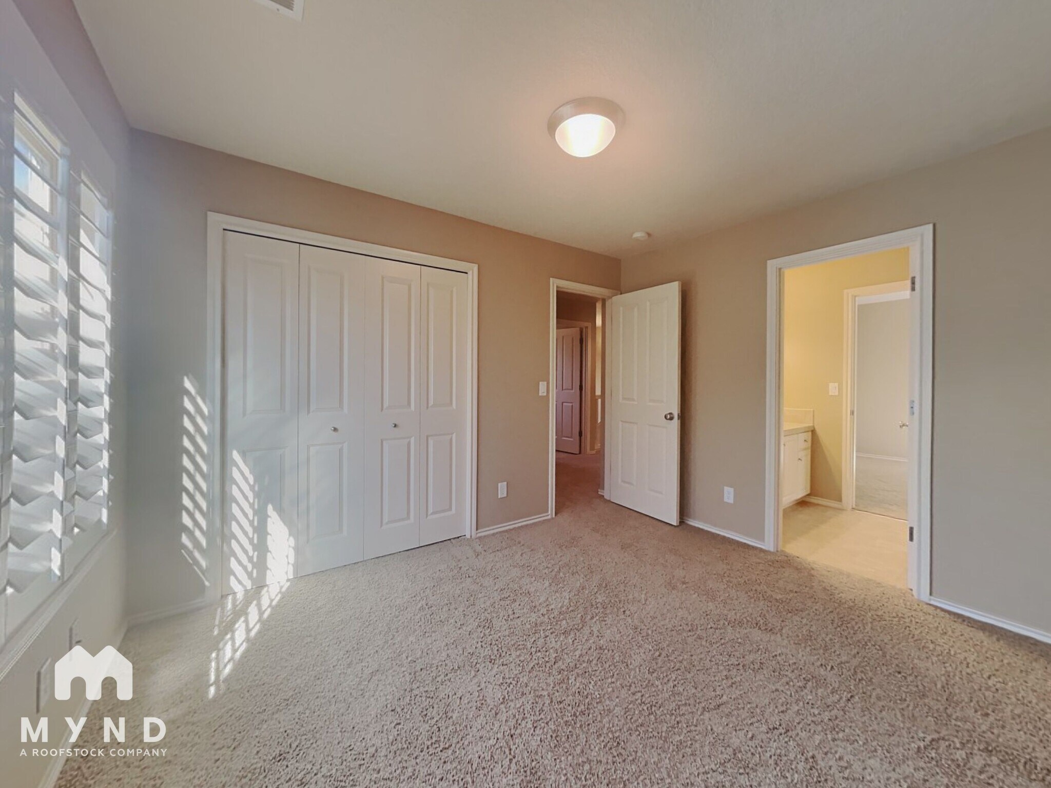 Building Photo - 16765 Northwest Vetter Drive