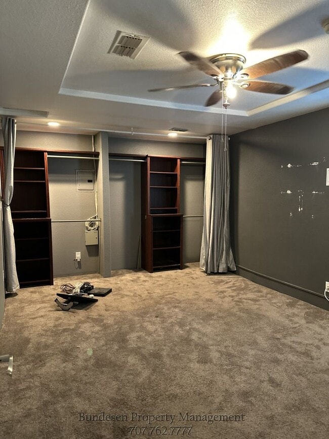 Building Photo - 409 N Washington St