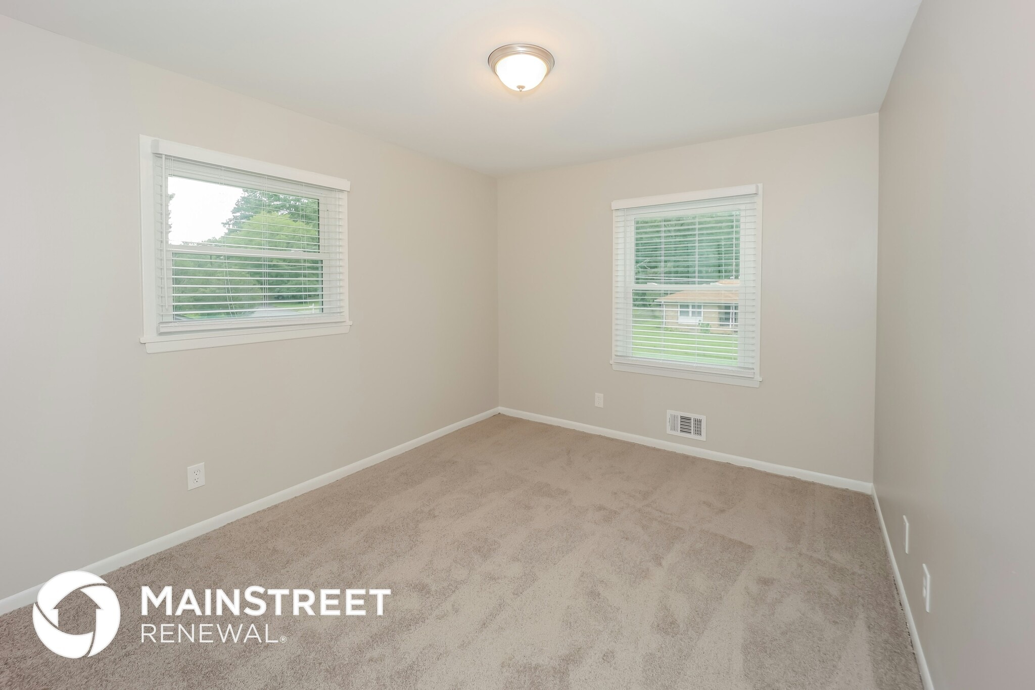 Building Photo - 2595 Foxlair Trail