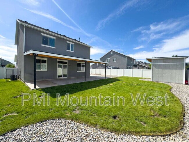 Building Photo - 3565 Water Lilly Ln