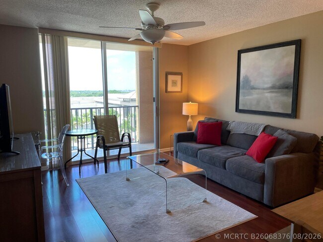 Building Photo - 651 Okeechobee Blvd