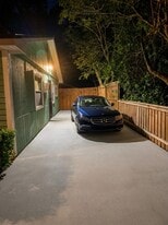 Building Photo - 1260 Balmy Beach Dr