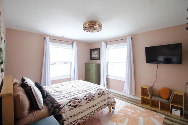 Building Photo - 3531 Springboro Rd