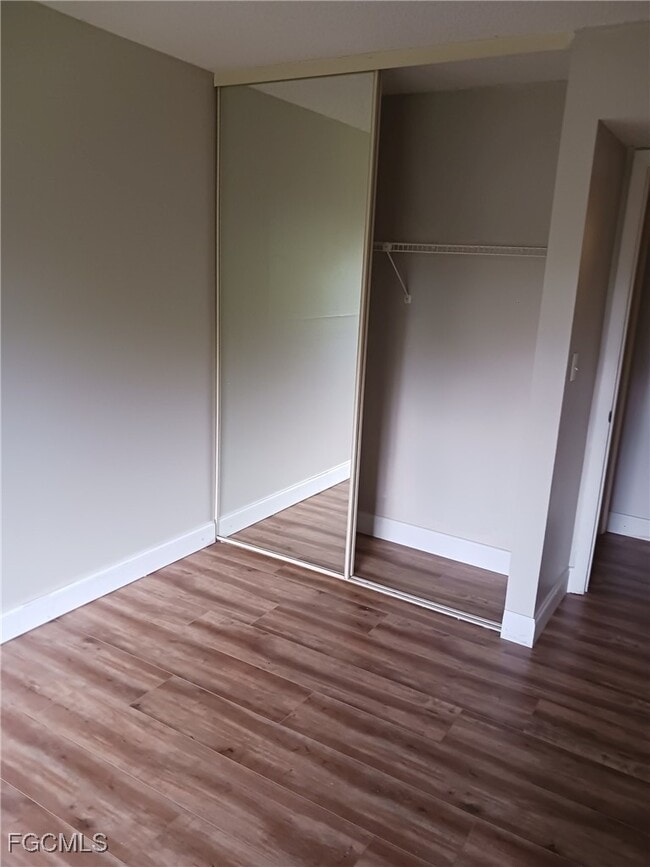 Building Photo - 12345 Woodrose Ct