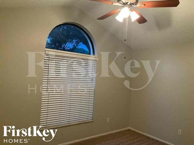 Building Photo - 8142 Bright Meadow Dr