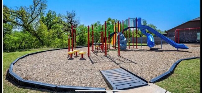 Building Photo - 12509 NW 140th St