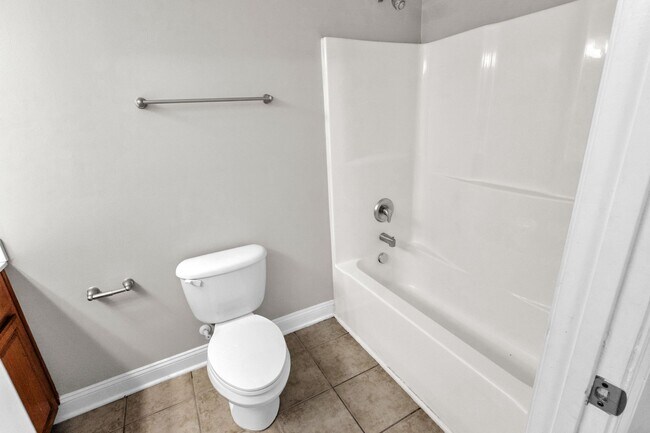 Building Photo - Haven Estates - Townhome with 1 car Garage within minutes of Nexton / Carnes