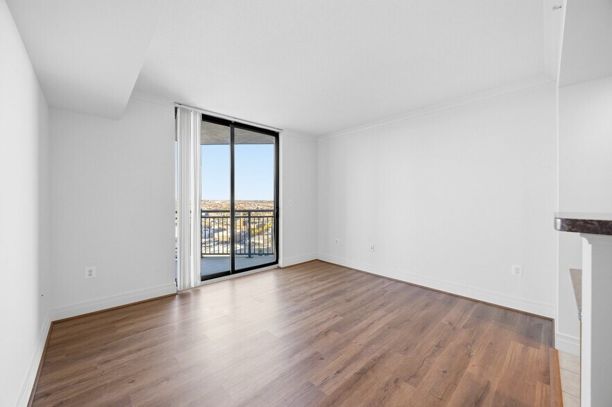 Building Photo - 414 Water St