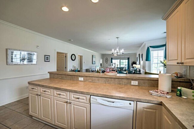 Building Photo - 4861 Luster Leaf Cir