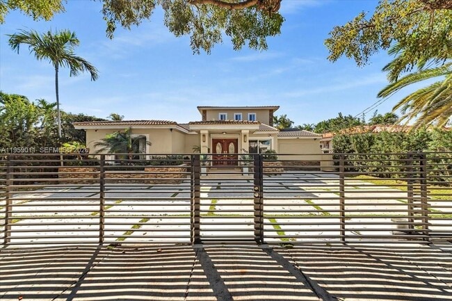 Building Photo - 1700 Cleveland Rd