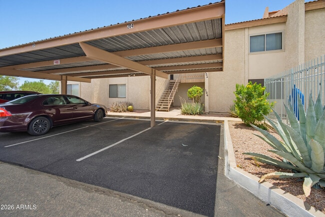Building Photo - 16624 E Palisades Blvd
