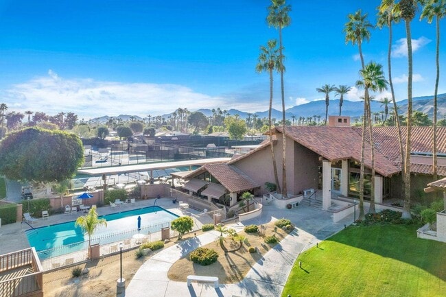 Building Photo - 28 La Cerra Dr