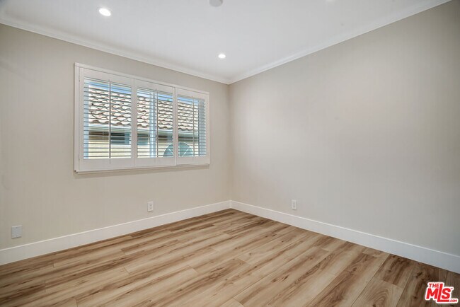 Building Photo - 4016 Cam Plano