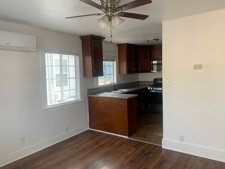 Kitchen - 227 W 56th St