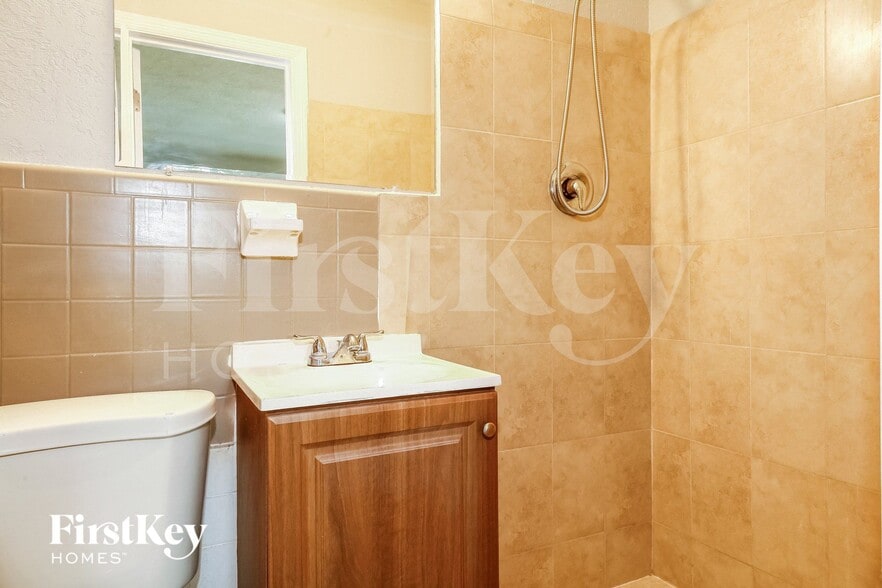 Building Photo - 20705 Coral Sea Rd