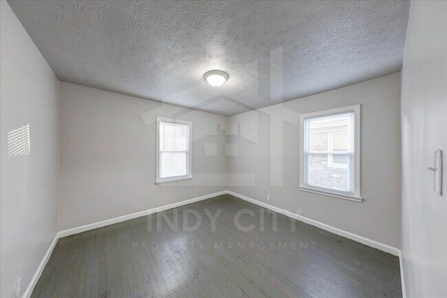 Building Photo - 3539 Prospect St