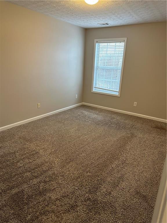 Building Photo - 590 Clairidge Ln SW