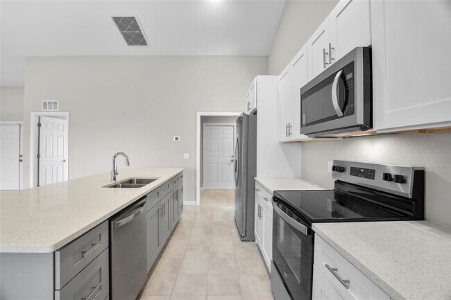 Building Photo - 1913 NW 30th St