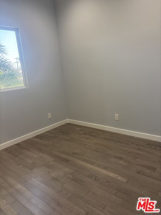Building Photo - 7925 Kittyhawk Ave
