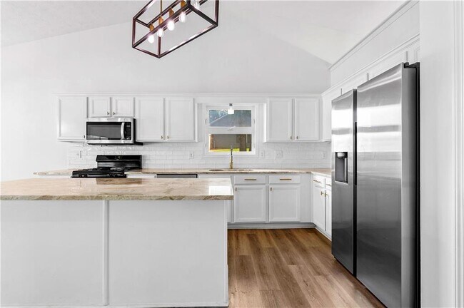 Building Photo - 1525 Keystone Dr