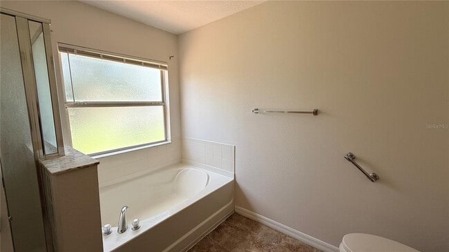 Building Photo - 2568 Aventurine St
