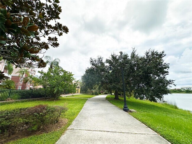 Building Photo - 5036 Shoreway Loop