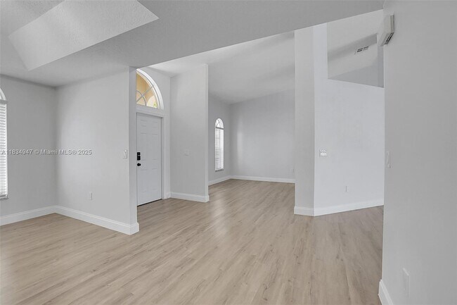 Building Photo - 1574 NW 103rd Terrace