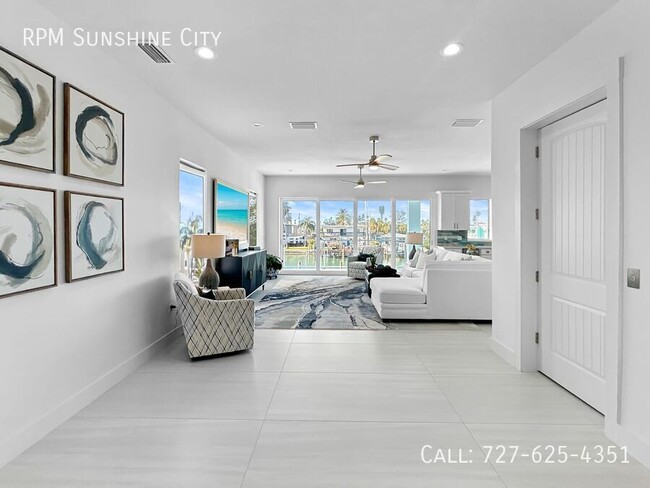 Building Photo - 326 129th Ave E