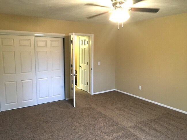 Building Photo - 2339 Rockspring Rd