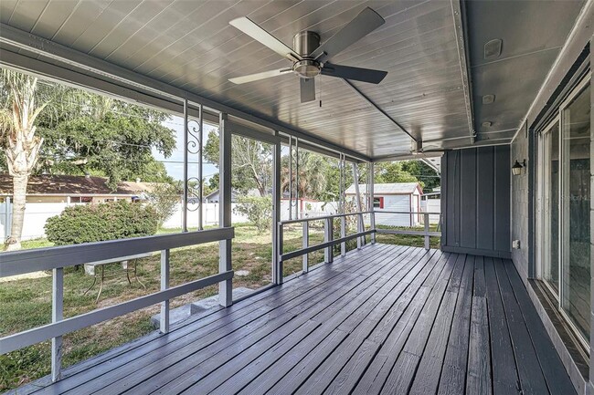 Building Photo - 408 Lake Ned Rd