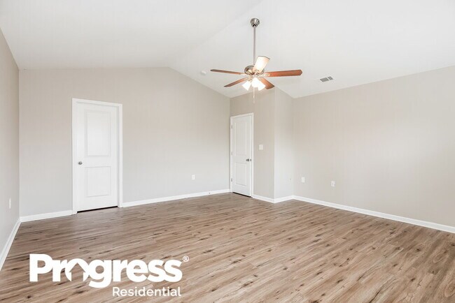 Building Photo - 1800 Windy Willow Ln