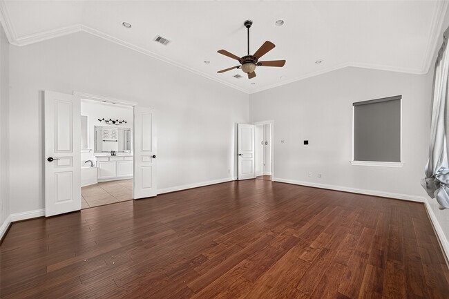 Building Photo - 3831 Lakeridge Canyon Dr