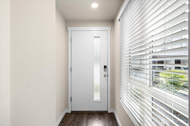 Building Photo - 9612 19th Ave SE