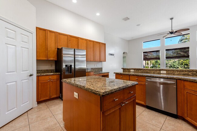 Building Photo - 13577 52nd Ct N