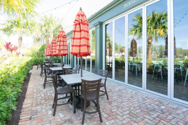 Building Photo - 466 Captiva Dr