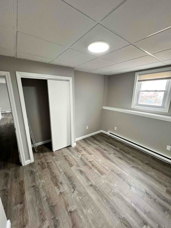 Building Photo - 133 Bellingham St