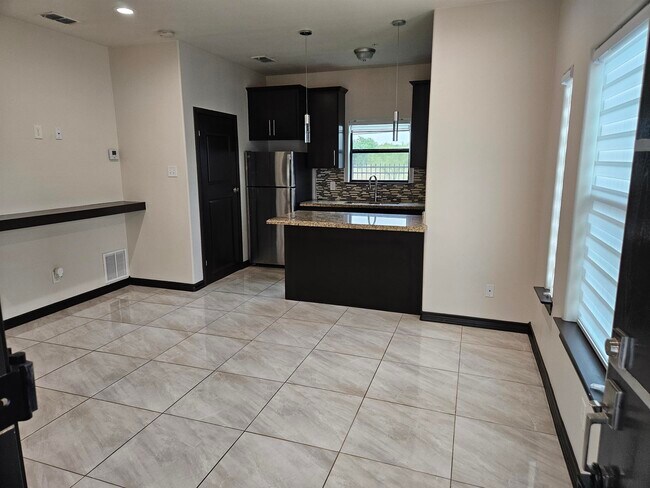 Building Photo - 2907 Clark Blvd