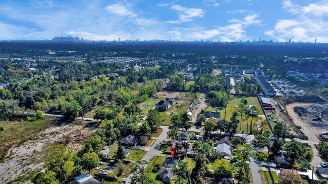 Building Photo - 5911 Easter St