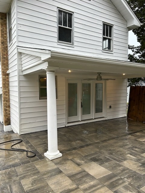 Building Photo - 2303 Center St