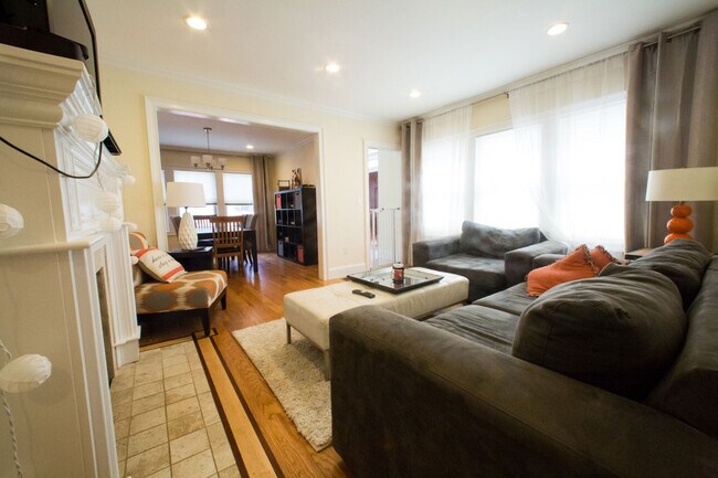 Building Photo - 39 Beaconsfield Rd