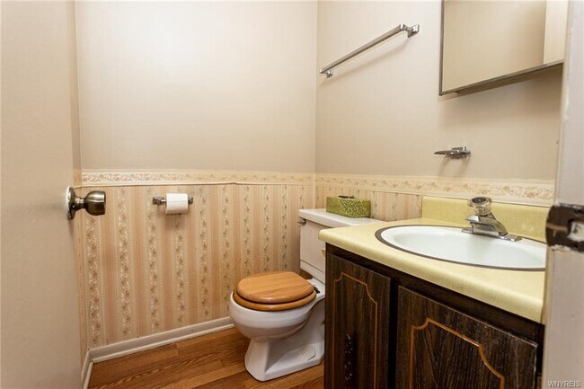 Building Photo - 110 Greenway Blvd