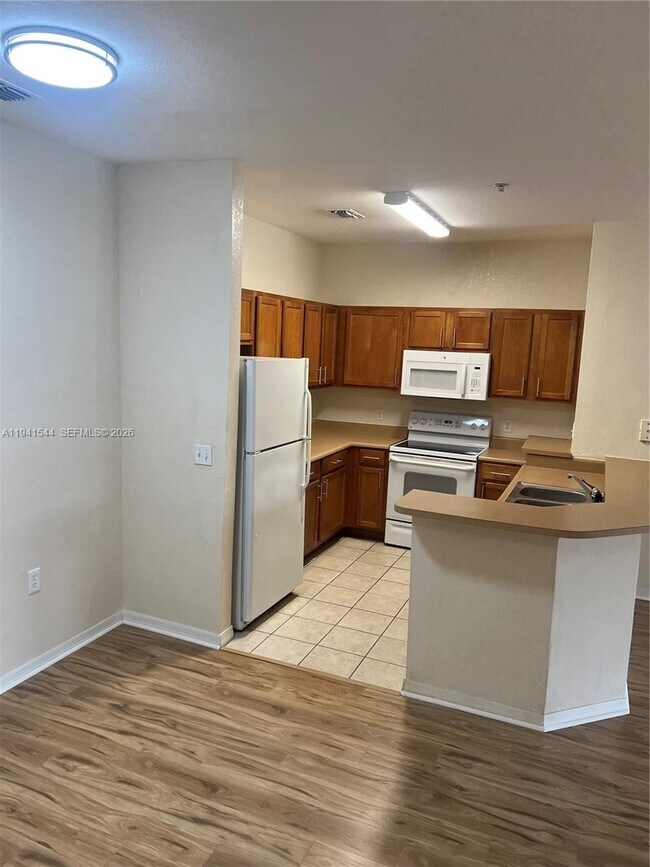 Building Photo - 8201 Claire Ann Dr